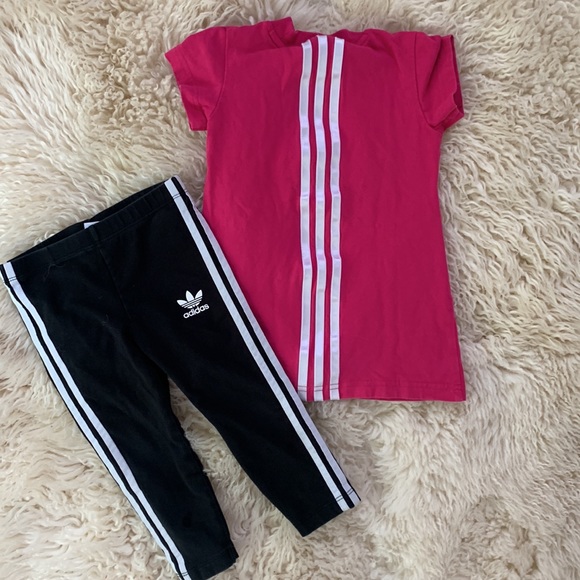 Disney x Adidas toddler outfit - Picture 2 of 2